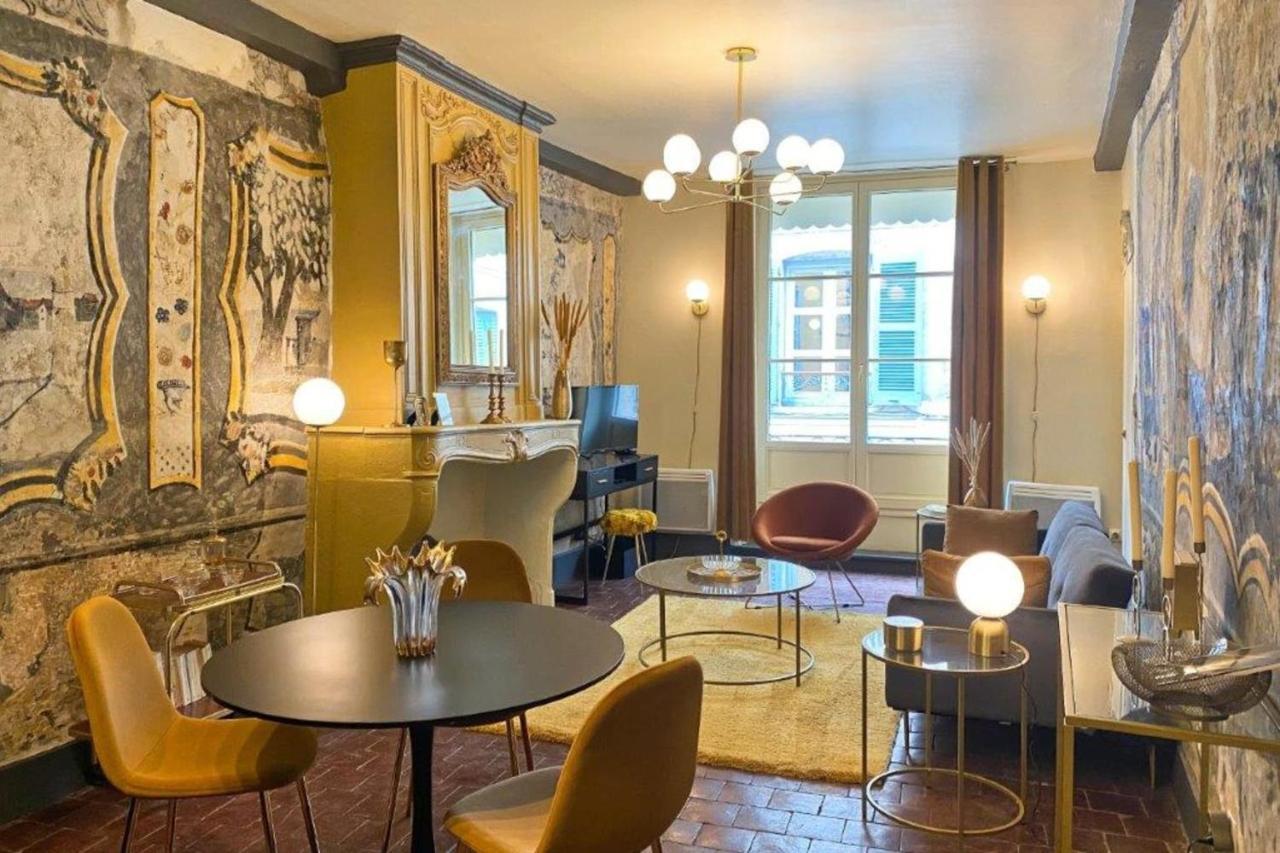 Les Fresques De Leon Apartamento Tournus Exterior foto
